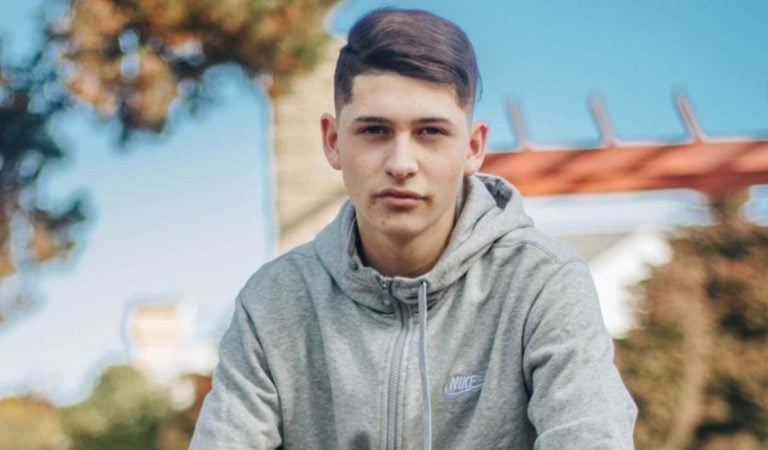 Desde Valparaiso (Quilpue) Nico Malian Boy canta Reggaeton Romántico
